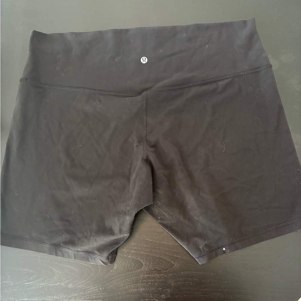 Lulu align shorts